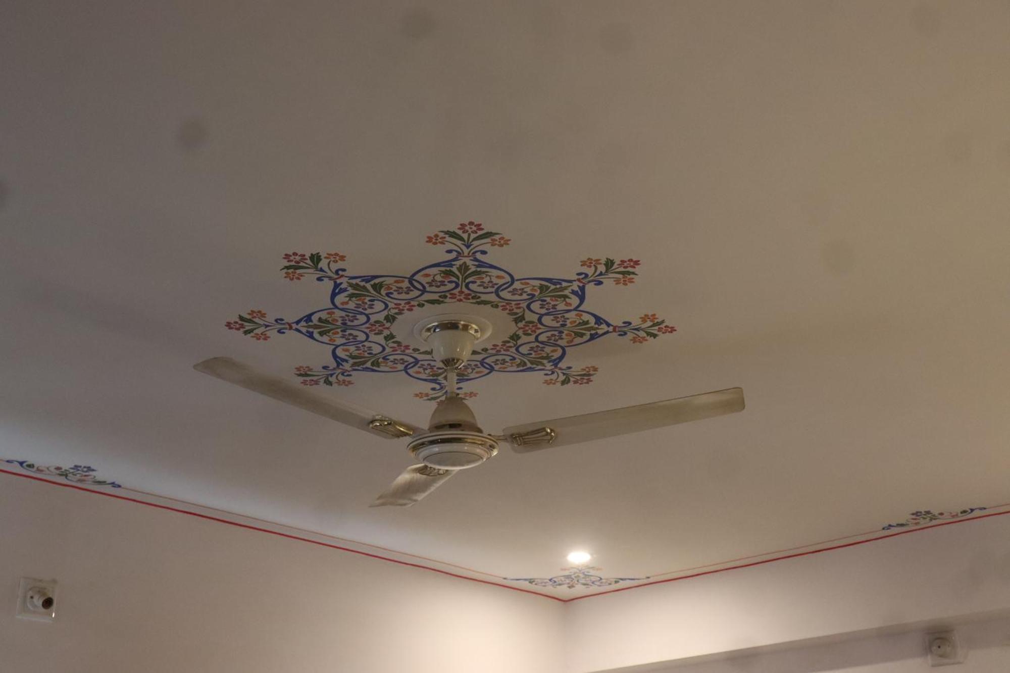 Hotel Shiv Palace ウダイプル エクステリア 写真
