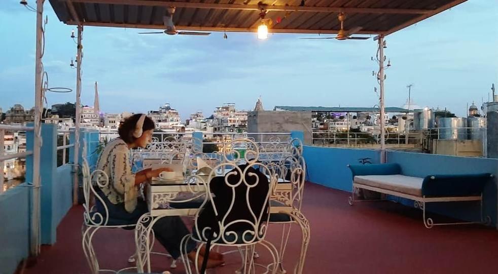 Hotel Shiv Palace ウダイプル エクステリア 写真